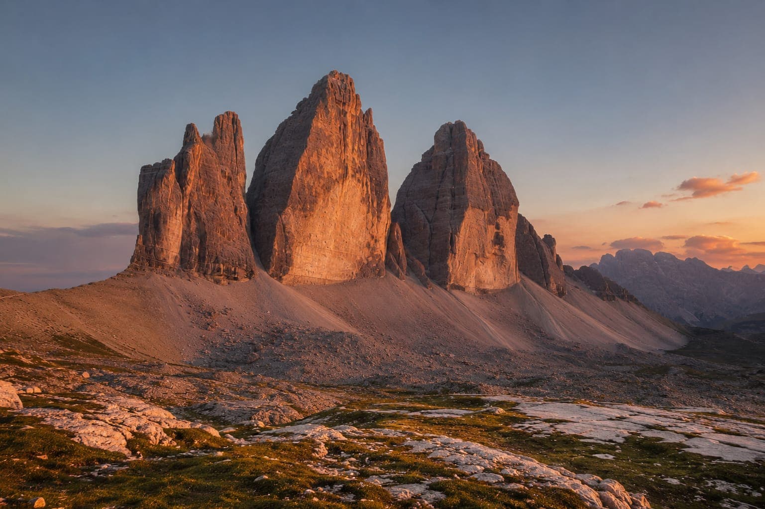 Dolomiten-Berglandschaft in Südtirol